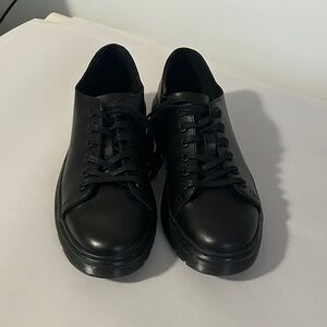 Dr. Martens Dante Sleek Black shoes